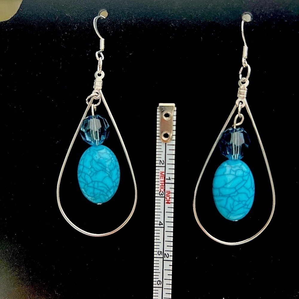 Beautiful Blue Dangle Earrings - Picture 4 of 8